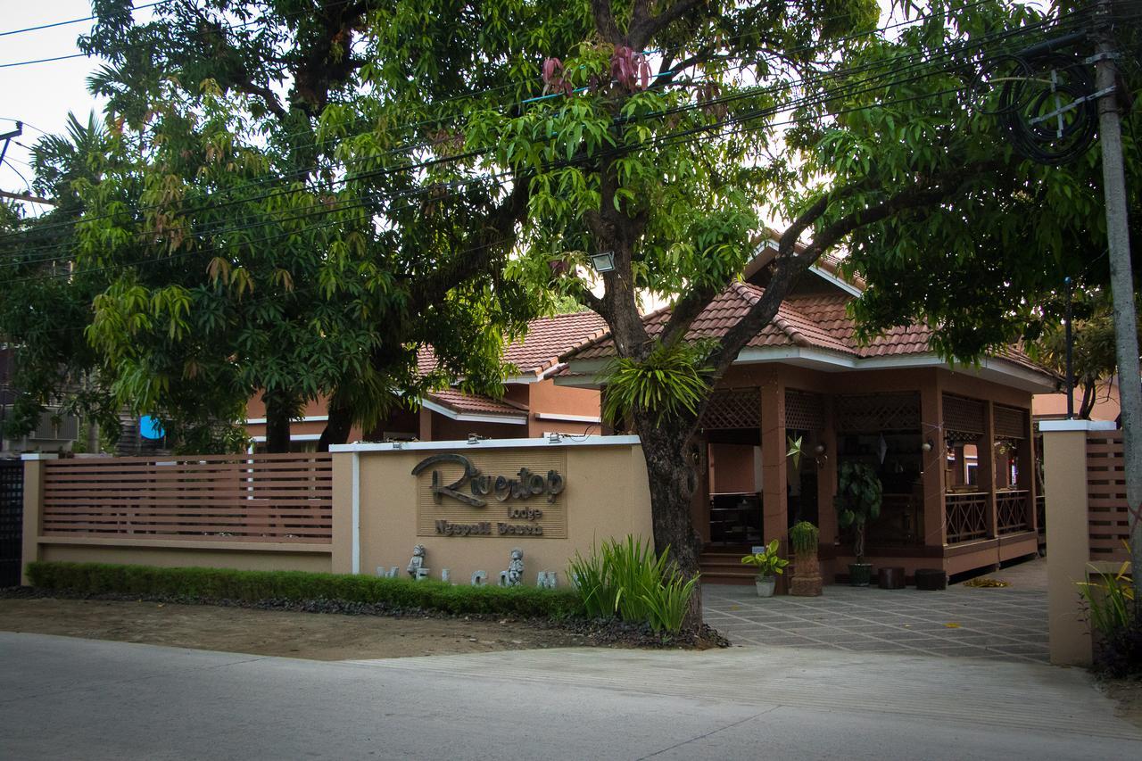 River Top Lodge Gyeiktaw Exterior photo
